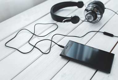 开云APp-张之臻直落两盘击败琼斯 取得红土赛季开门红